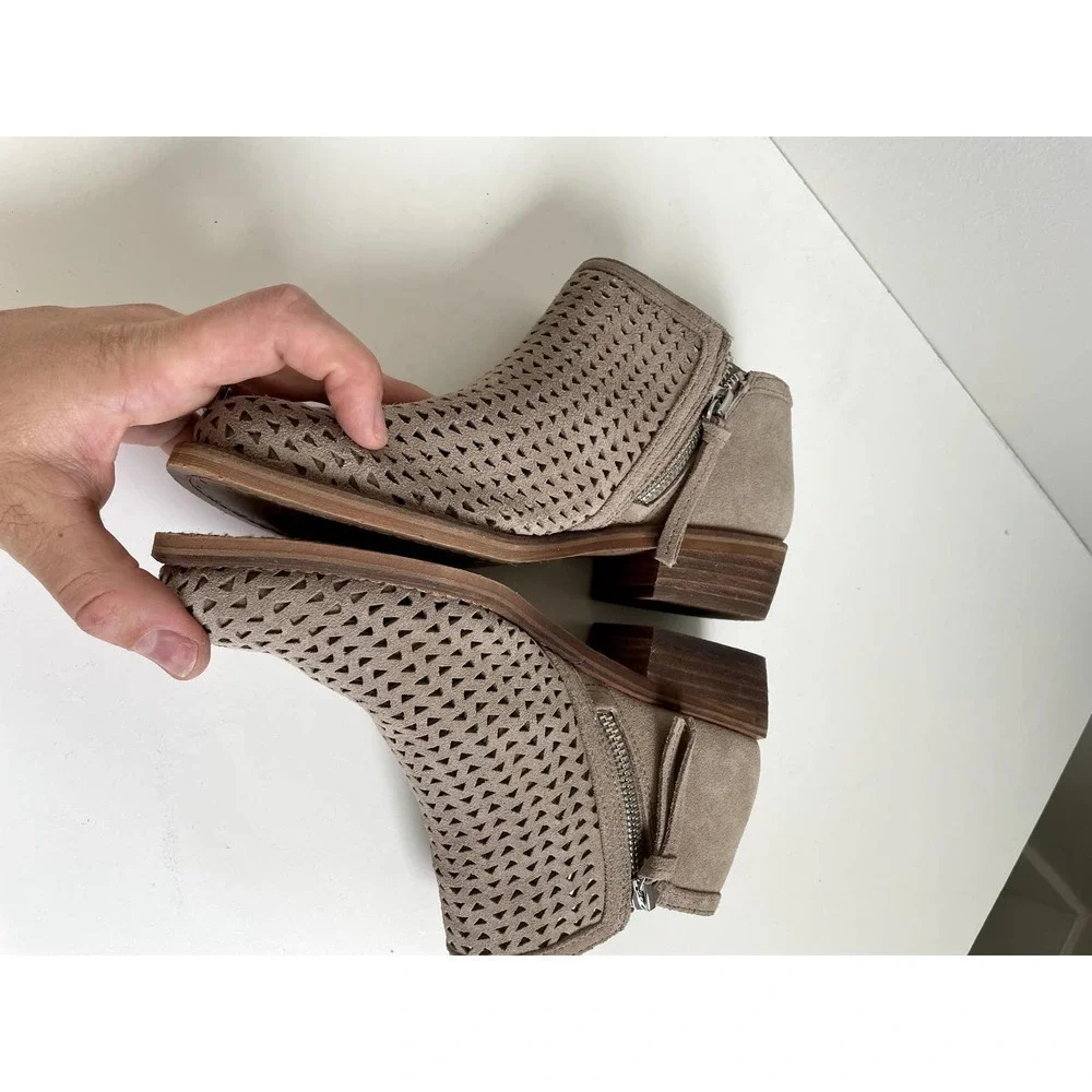 Gianni Bini Ankle Boots Shoes size 6.5